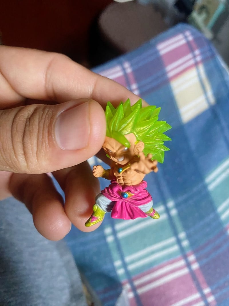 Gashapon Chaveiro Broly SSJ3 - Dragon Ball Ultimate Deformed Mascot (UDM) The Best Mix 13 (Bandai).jpg